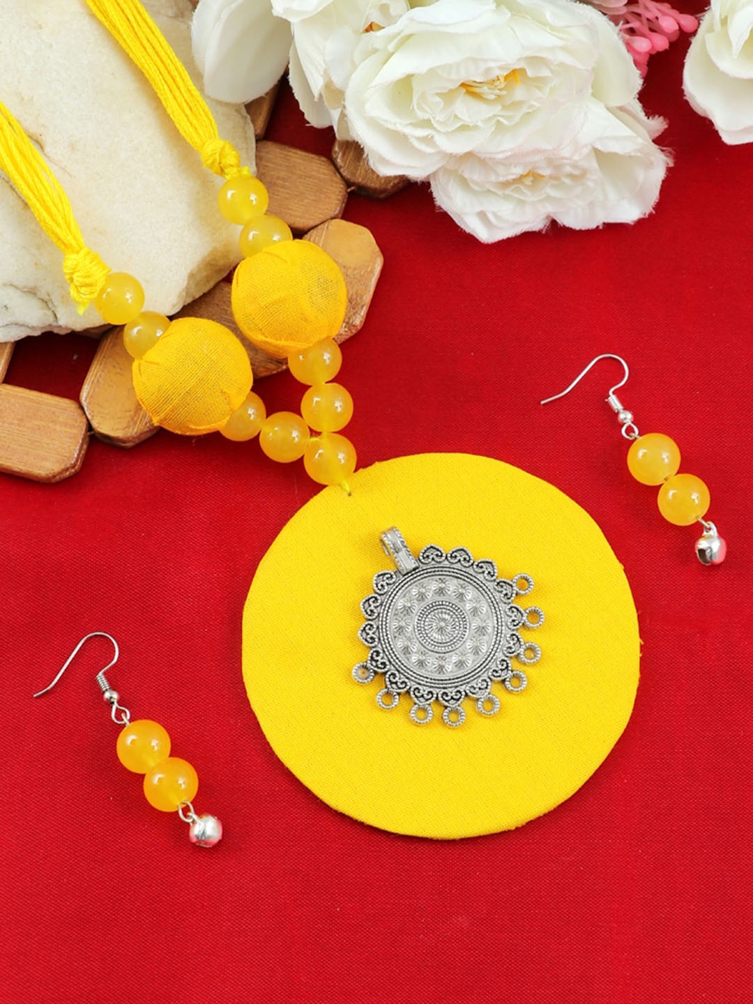 

UNIVERSITY TRENDZ Oxidised Beaded Jewellery Set, Yellow