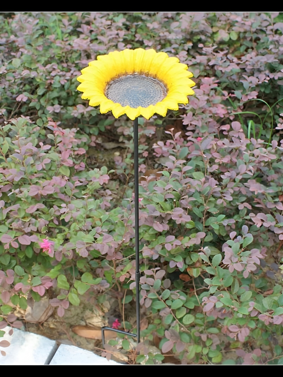 

THEDECORKART Yellow & Brown Sunflower Shape Bird Feeder Metal Garden Accessories