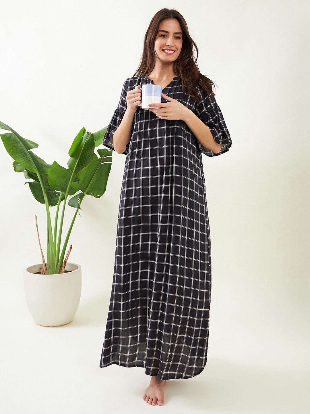 

The Kaftan Company Checked Maxi Nightdress, Black