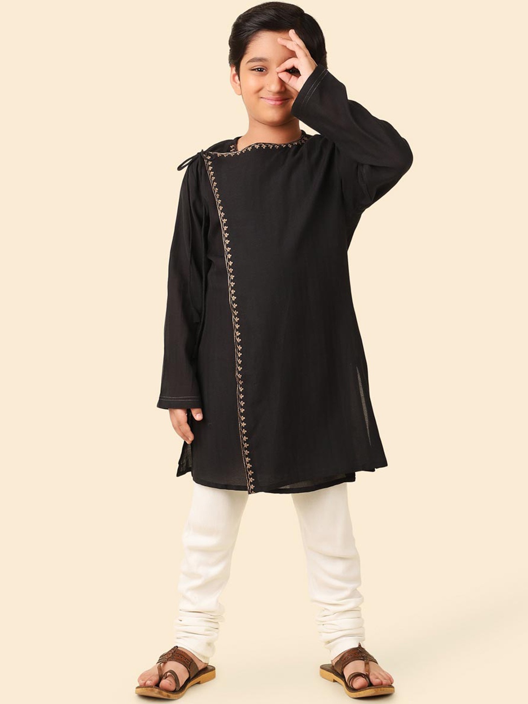 

Fabindia Boys Woven Design Dobby Thread Work Angrakha Kurta, Black