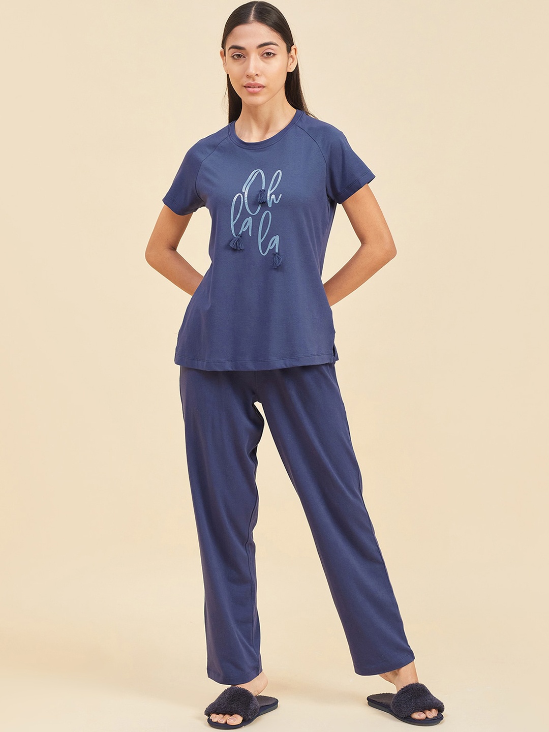 

Sweet Dreams Navy Blue Typography Printed Pure Cotton Night suit