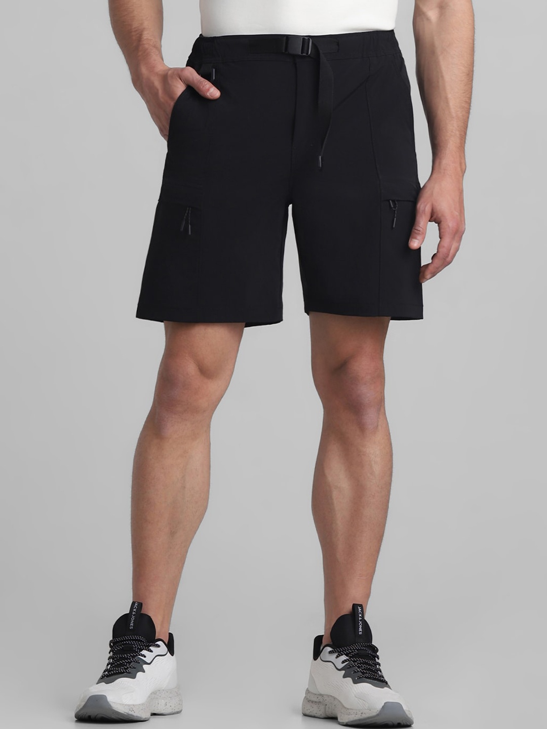 

Jack & Jones Men Low-Rise Regular Shorts, Black