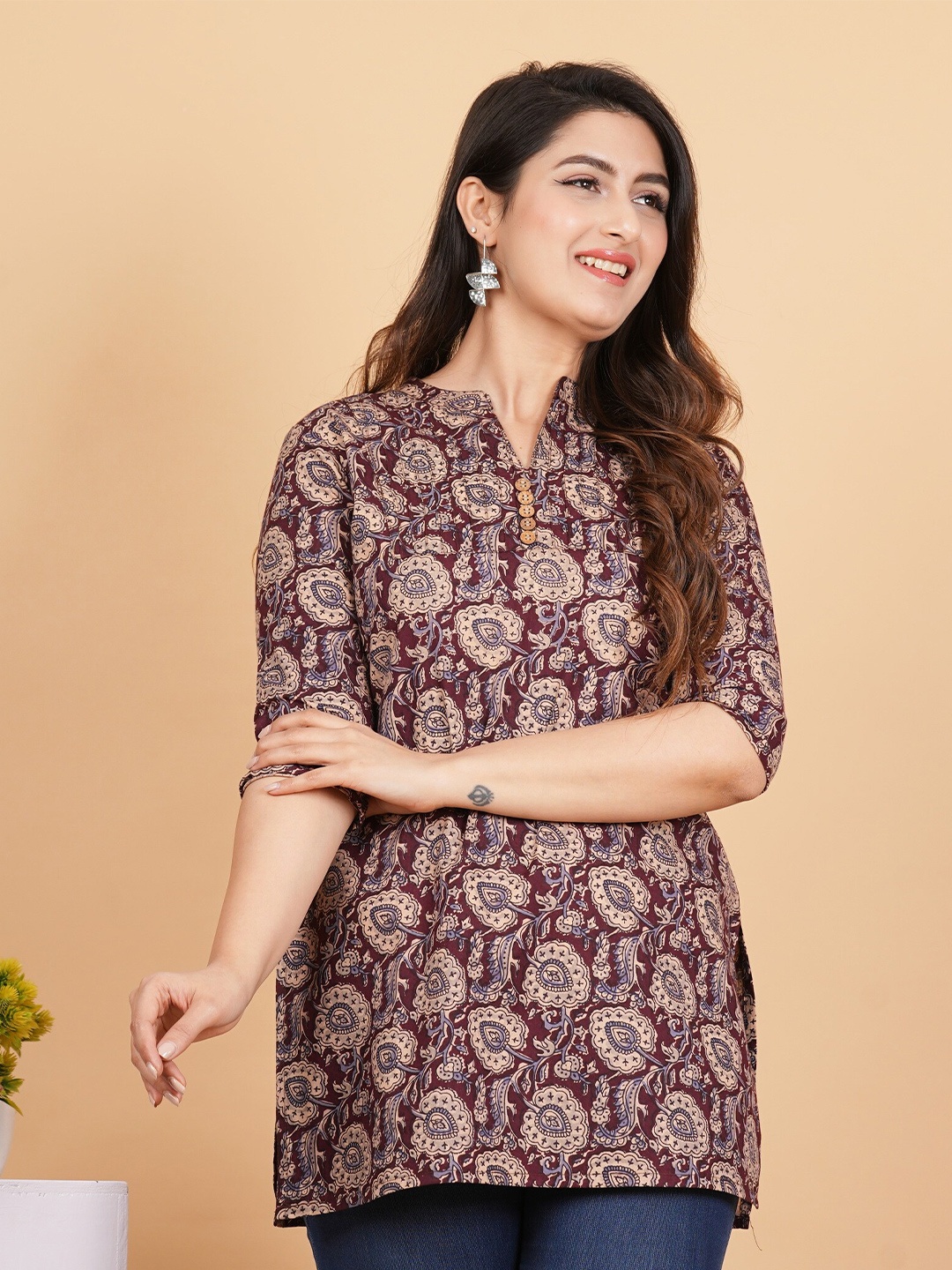 

Vbuyz Ethnic Motifs Printed Mandarin Collar Cotton Tunic, Purple