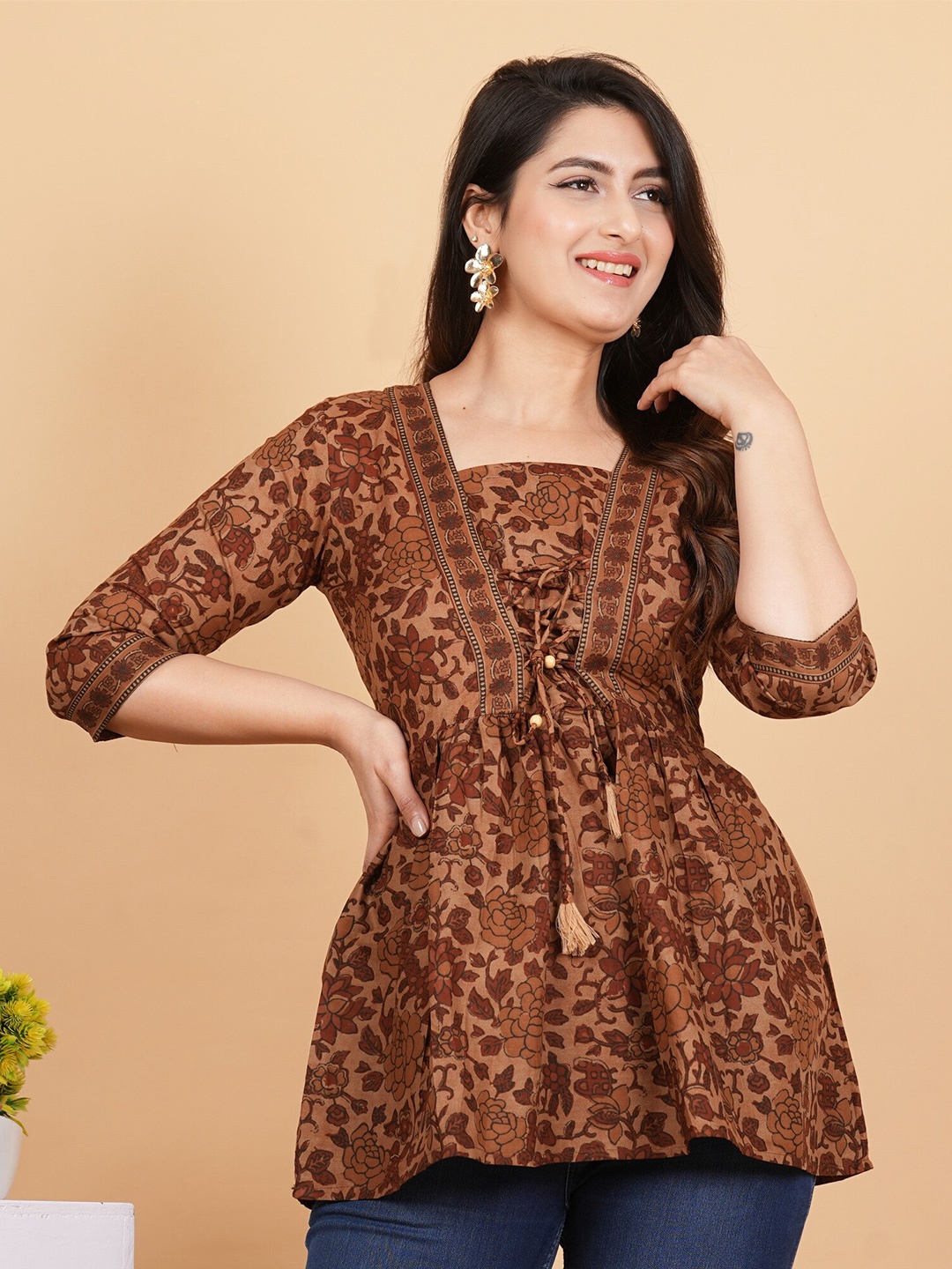 

Vbuyz Floral Printed Cotton Tunic, Brown