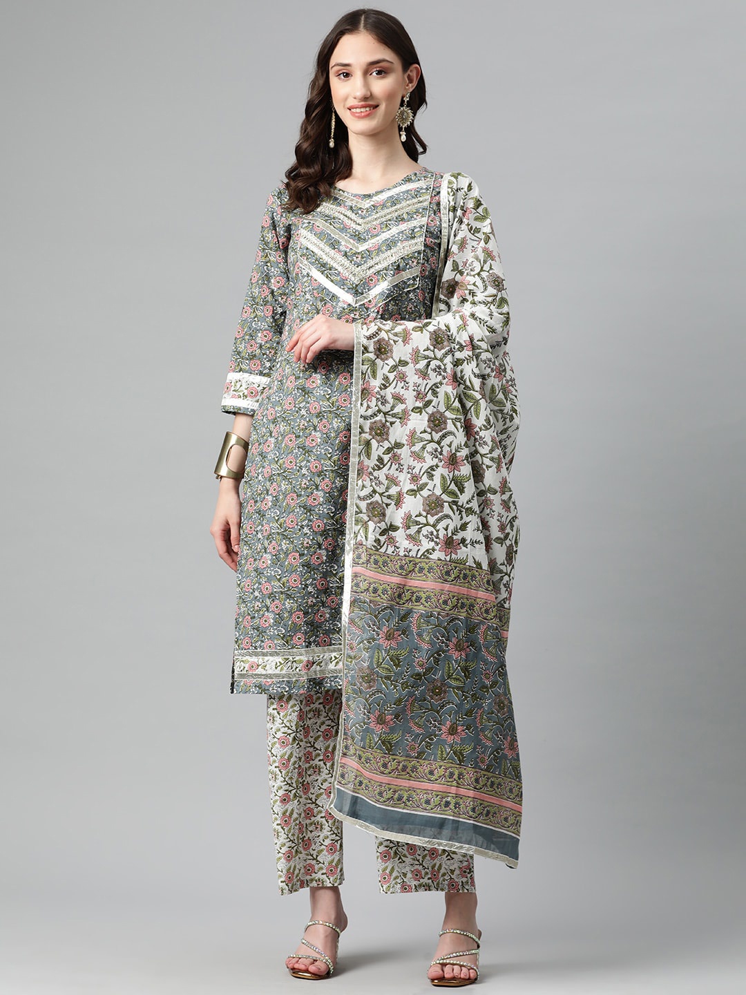 BUTA BUTI Floral Printed Round Neck Pure Cotton Straight Kurta with Trousers & Dupatta, Green