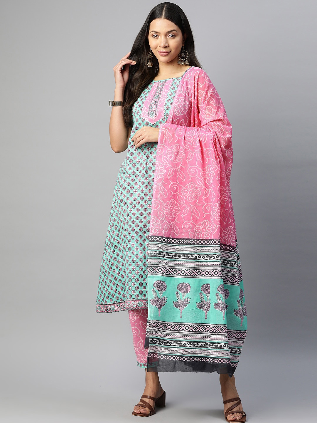 

BUTA BUTI Floral Printed A-Line Pure Cotton Straight Kurta With Trousers & Dupatta, Green