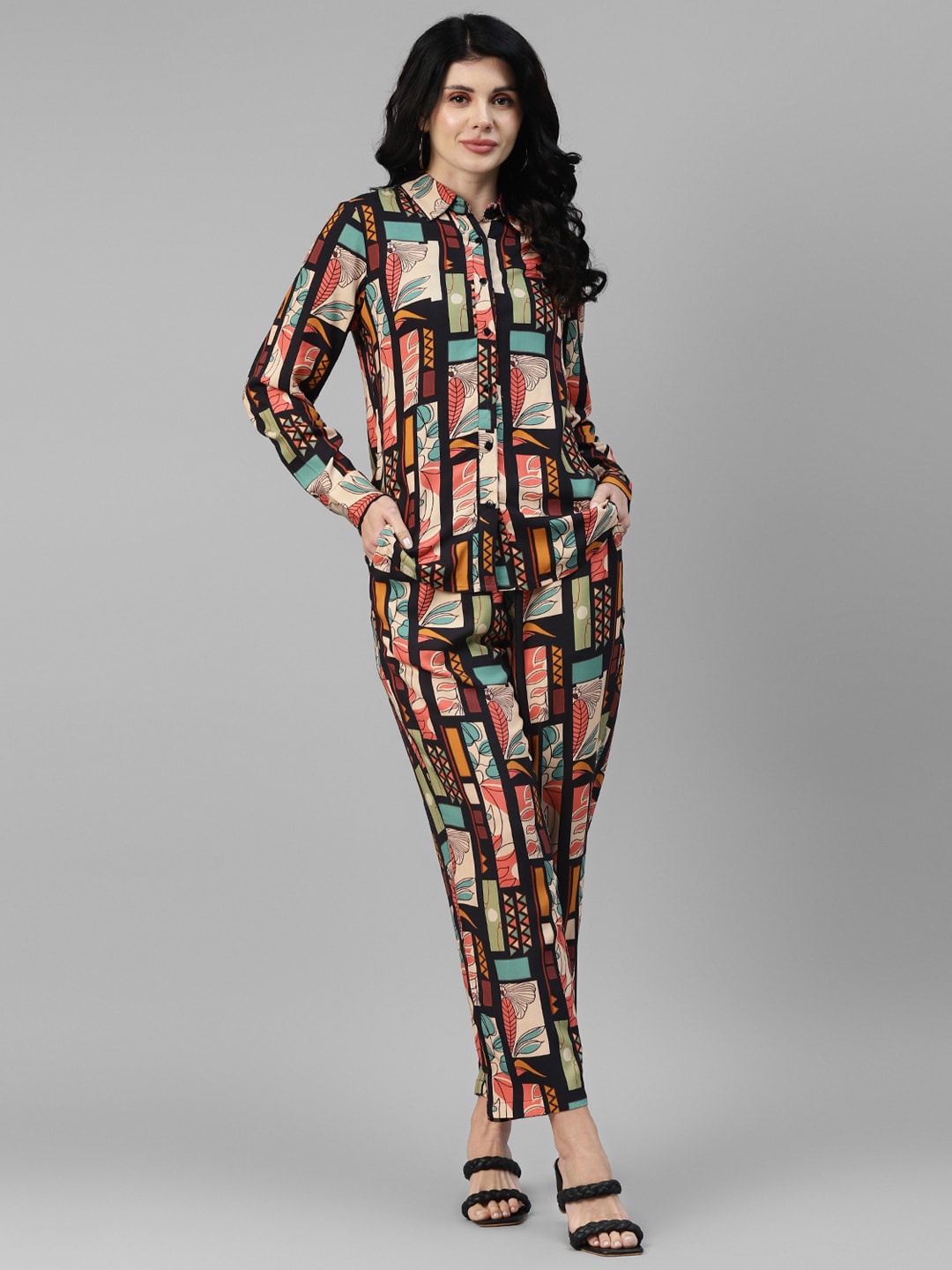 

DEEBACO Printed Shirt With Trousers Co-Ords, Black