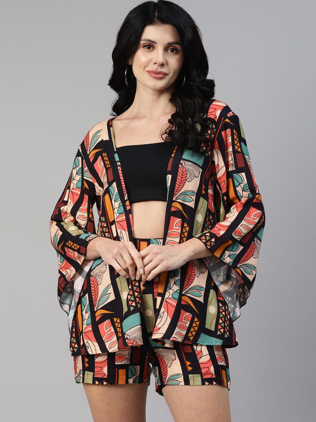 

DEEBACO Printed Front Open Coat With Shorts Co-Ords, Brown