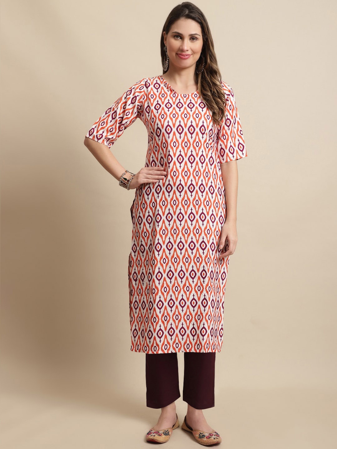 

7Threads Ethnic Motifs Printed Regular Kurta with Trousers, Pink
