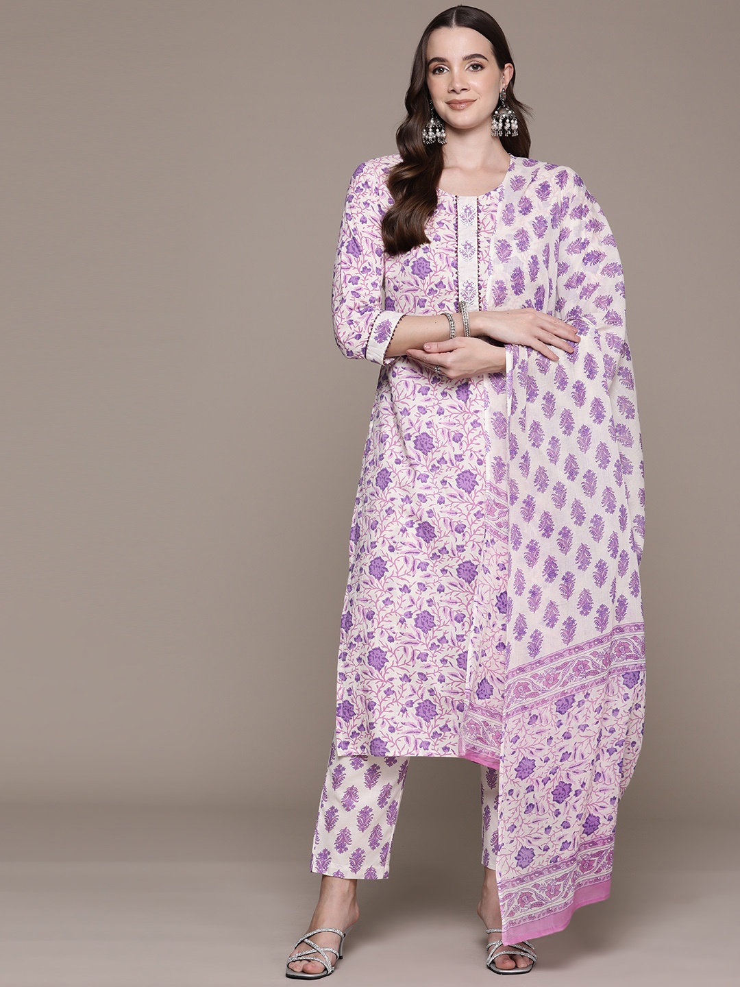 

Readiprint Fashions Floral Printed Regular Beads and Stones Pure Cotton Kurta Set, Off white