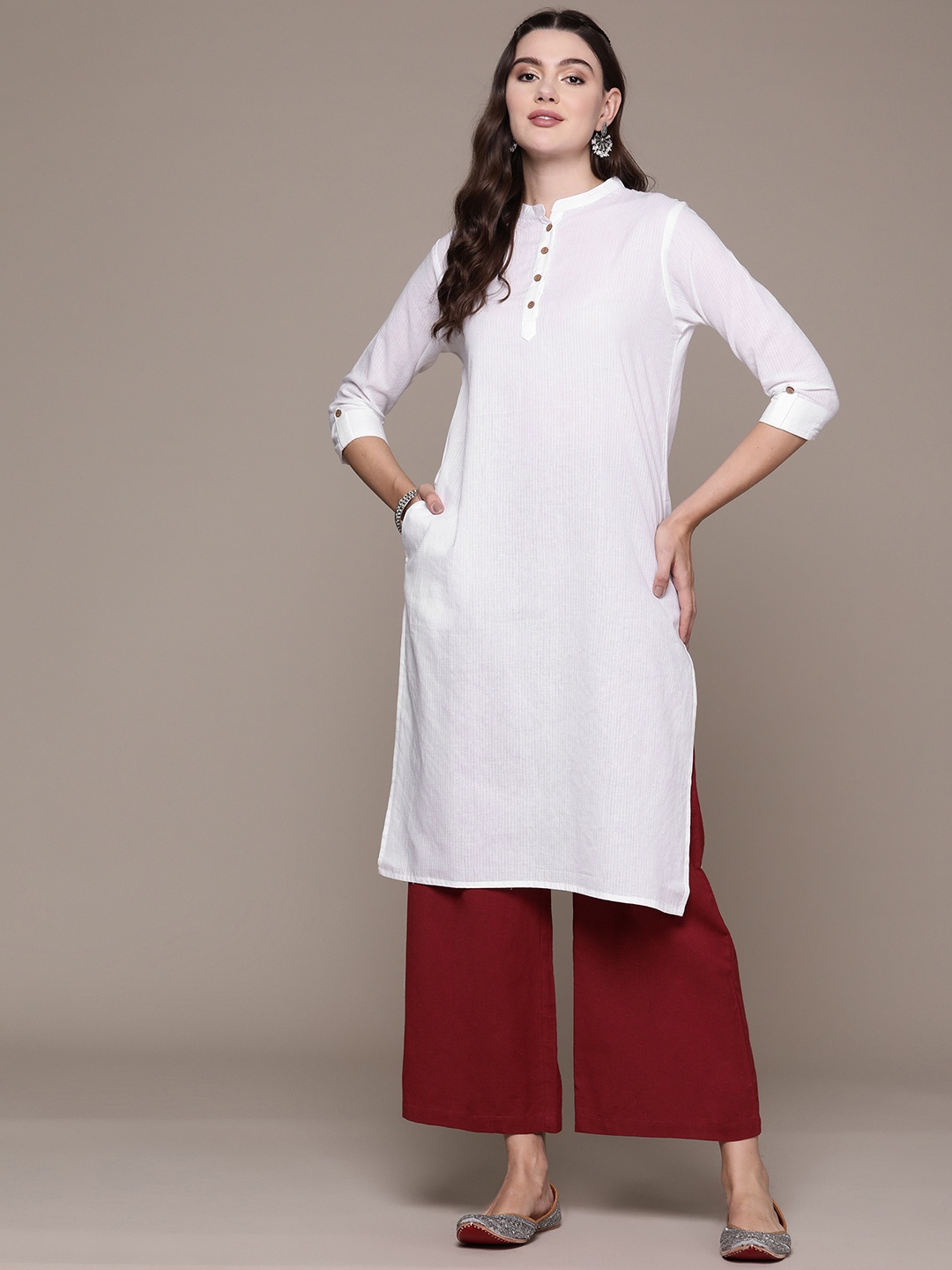 

Readiprint Thread Work Mandarin Collar Thread Work Pure Cotton Kurta, White