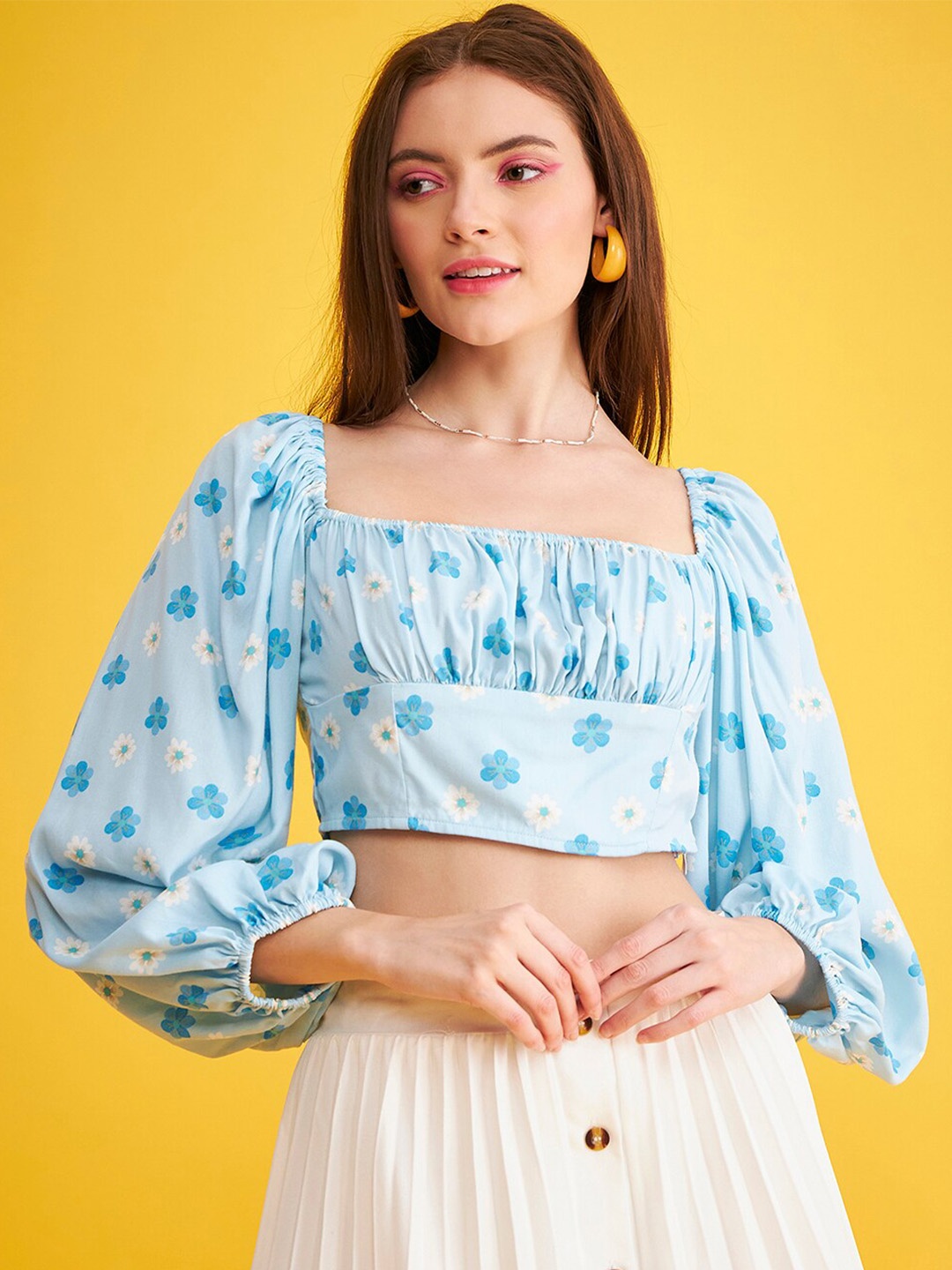 

DELAN Floral Printed Square Neck Short Sleeves Crop Top, Blue
