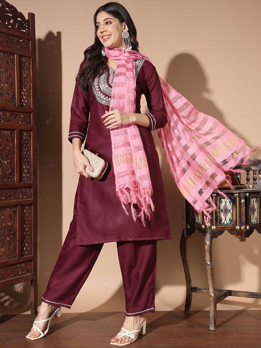 

Anouk Maroon Ethnic Yoke Design Sequined Thread Work Kurta with Trousers & Dupatta, Burgundy