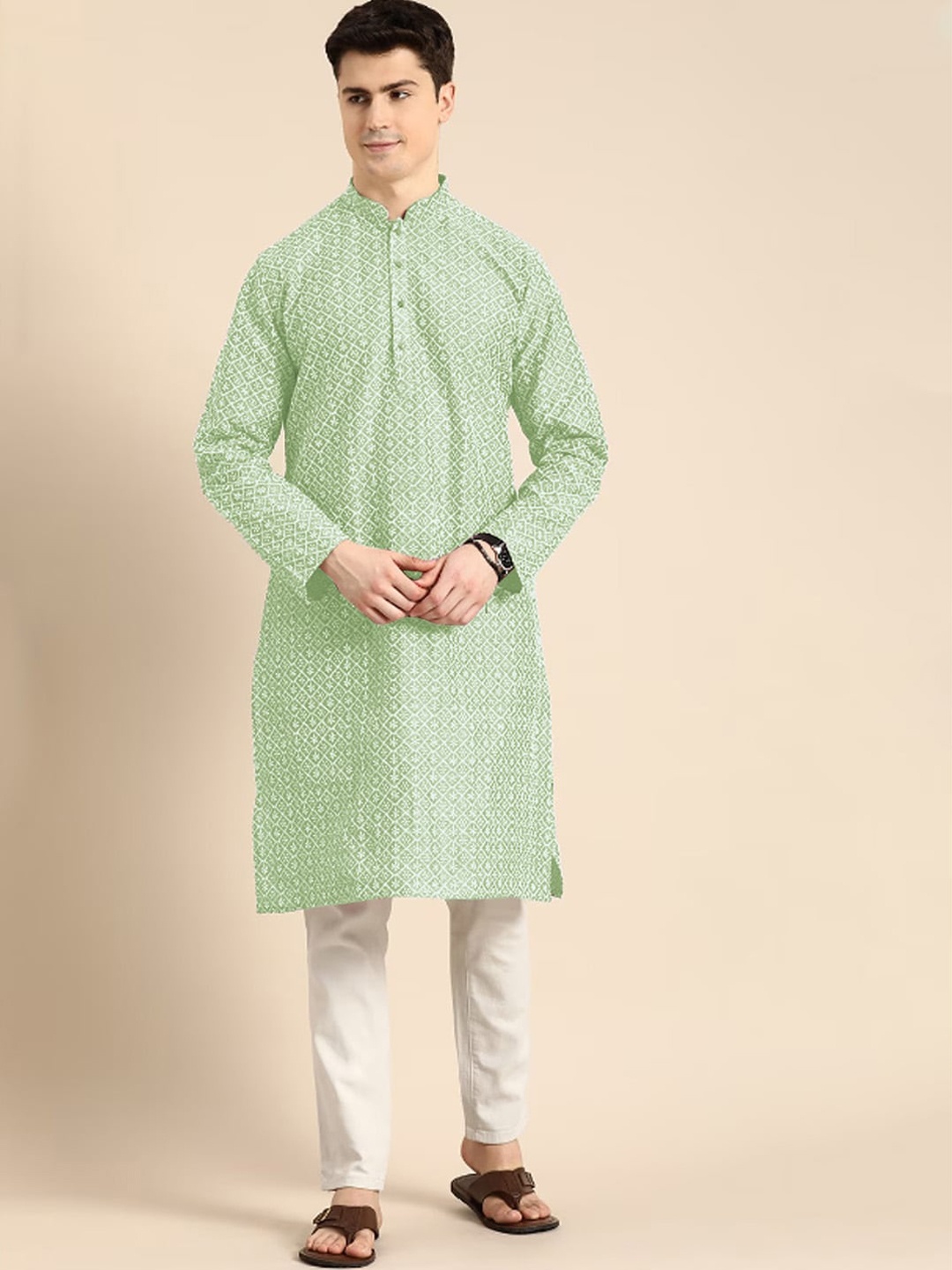 

Anouk Embroidered Mandarin Collar Lucknowi Cotton Straight Kurta, Green