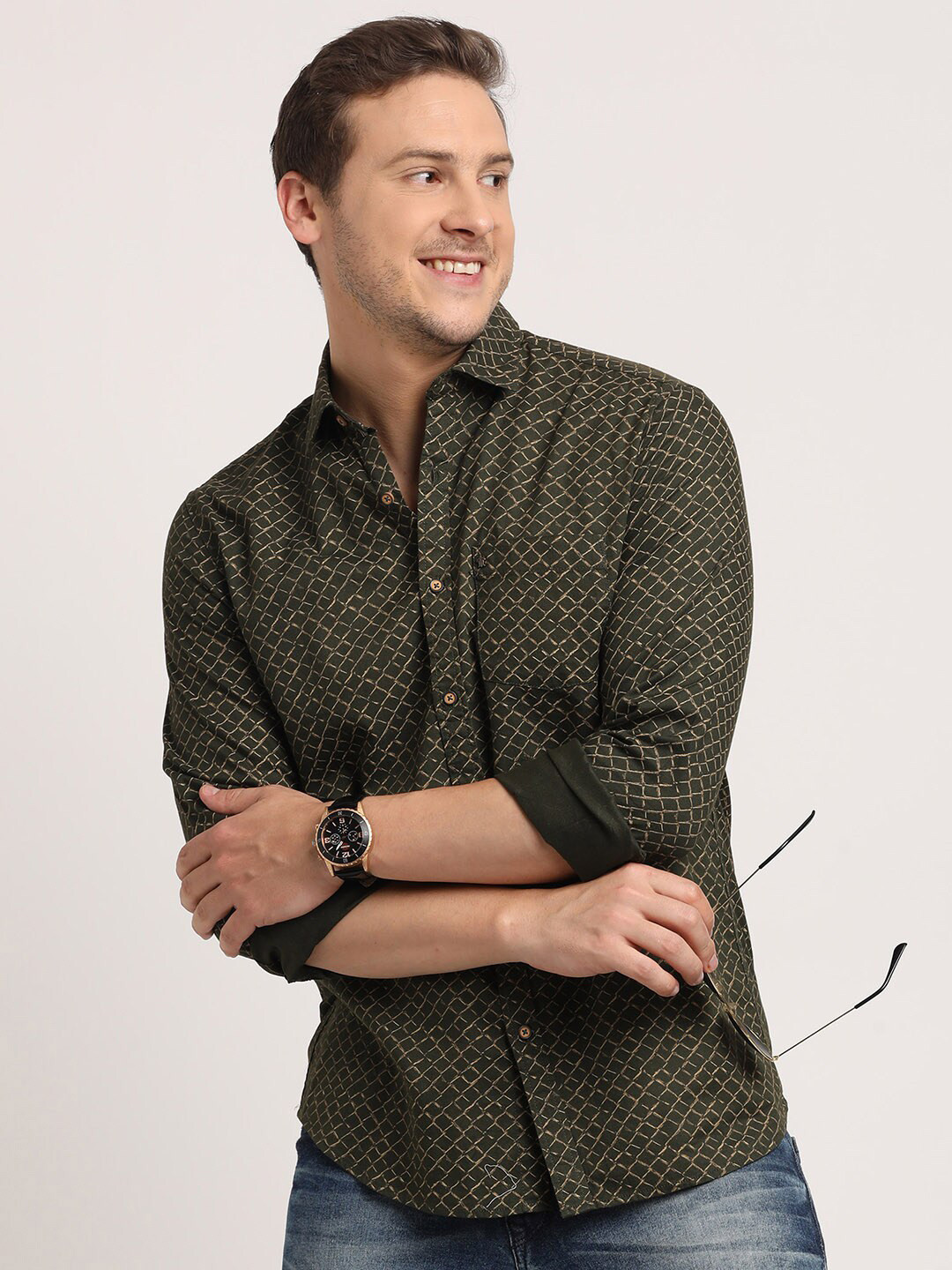 

Turtle Relaxed Slim Fit Geometric Printed Pure Cotton Casual Shirt, Olive