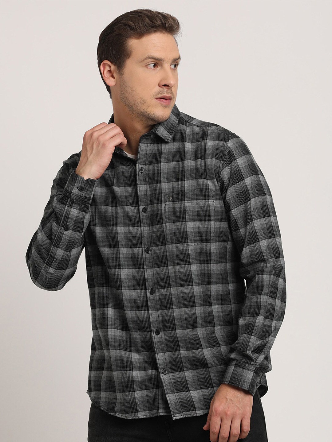 

Turtle Relaxed Slim Fit Buffalo Checked Pure Cotton Casual Shirt, Grey