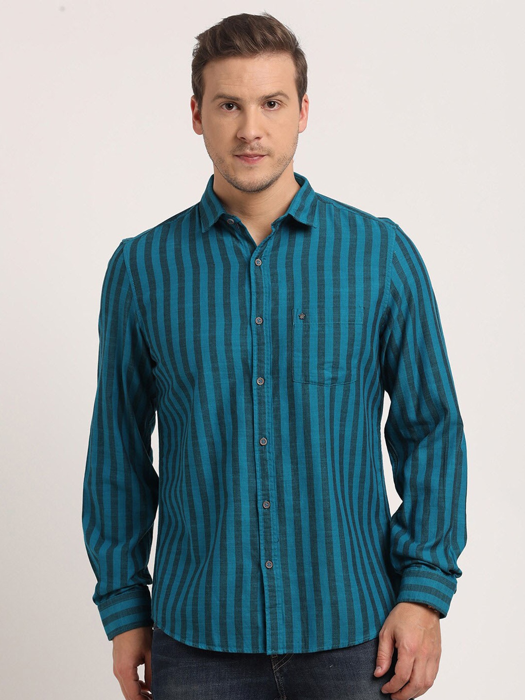 

Turtle Relaxed Slim Fit Vertical Striped Cotton Casual Shirt, Navy blue