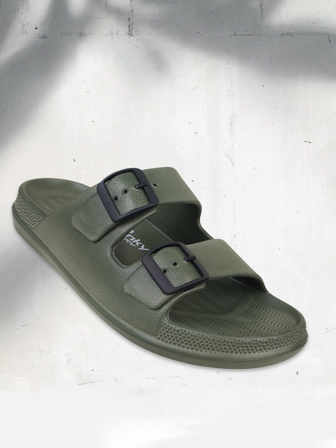 

TRV Men Buckle Detailed Slip On Flip Flops, Olive