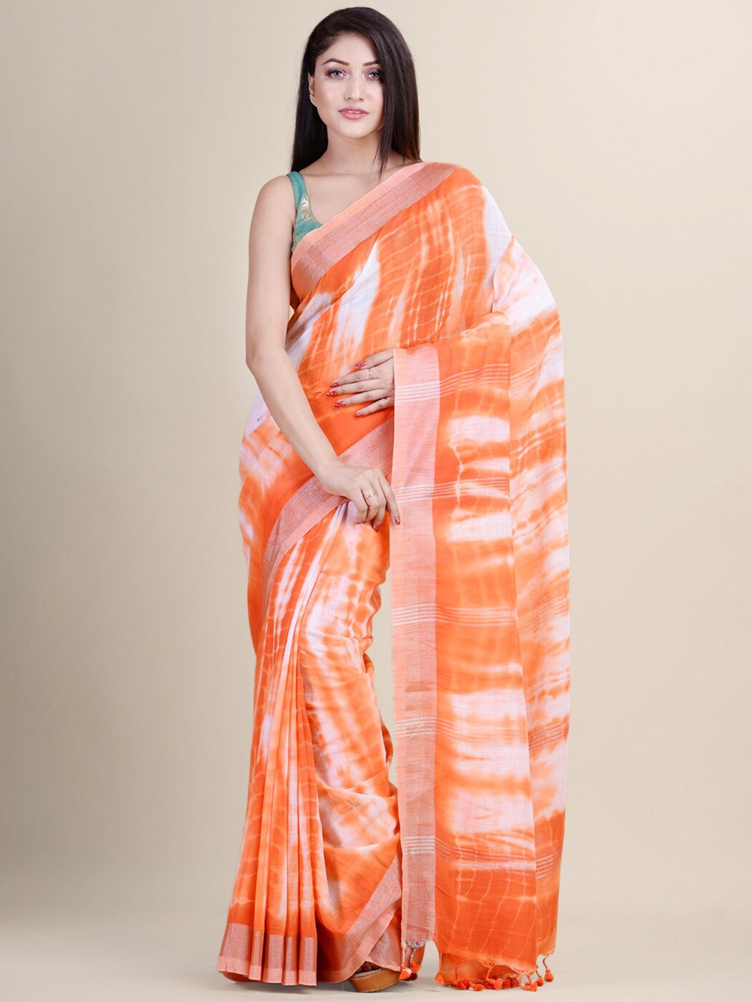 

HOUSE OF ARLI Tie and Dye Zari Silk Cotton Saree, White