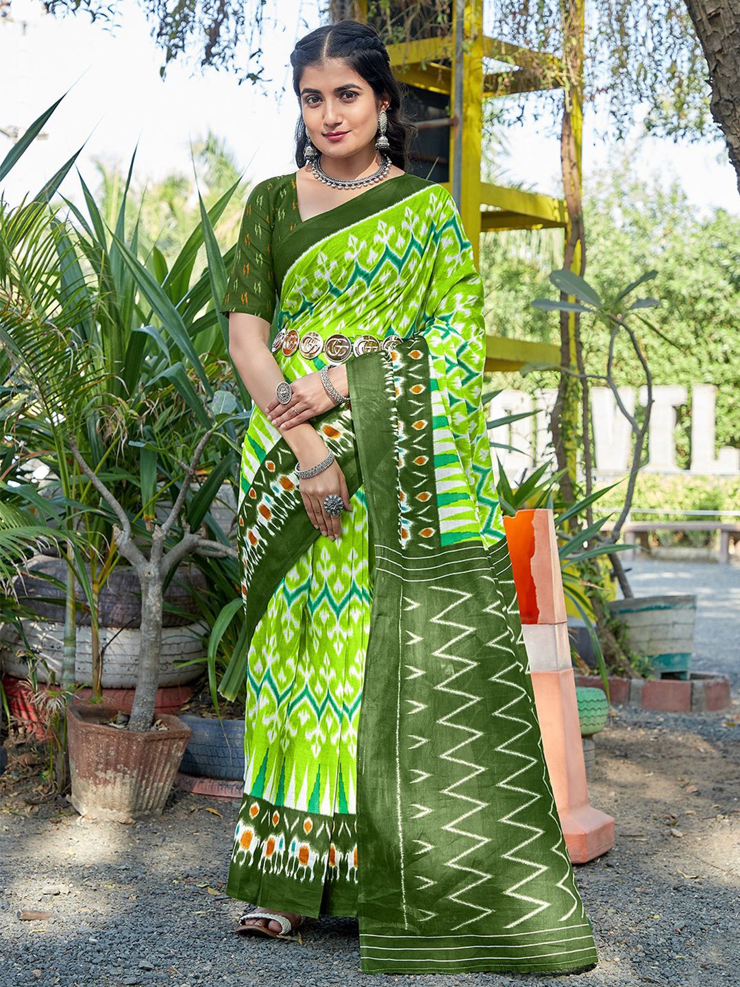 

Mitera Block Print Cotton Saree, Lime green