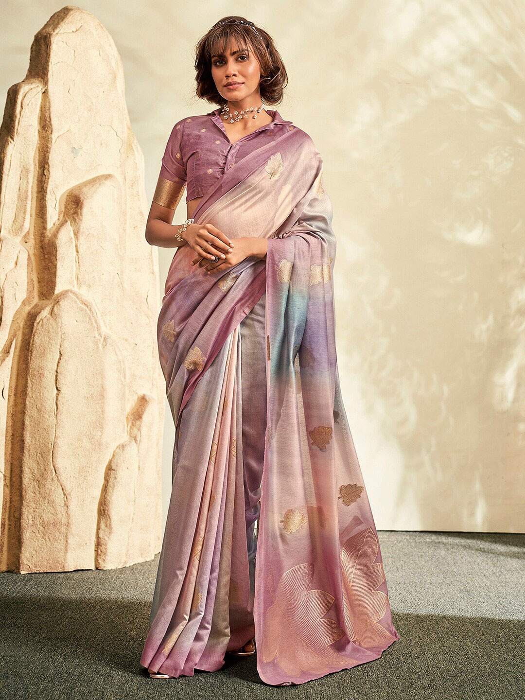 

Mitera Woven Design Zari Banarasi Saree, Pink