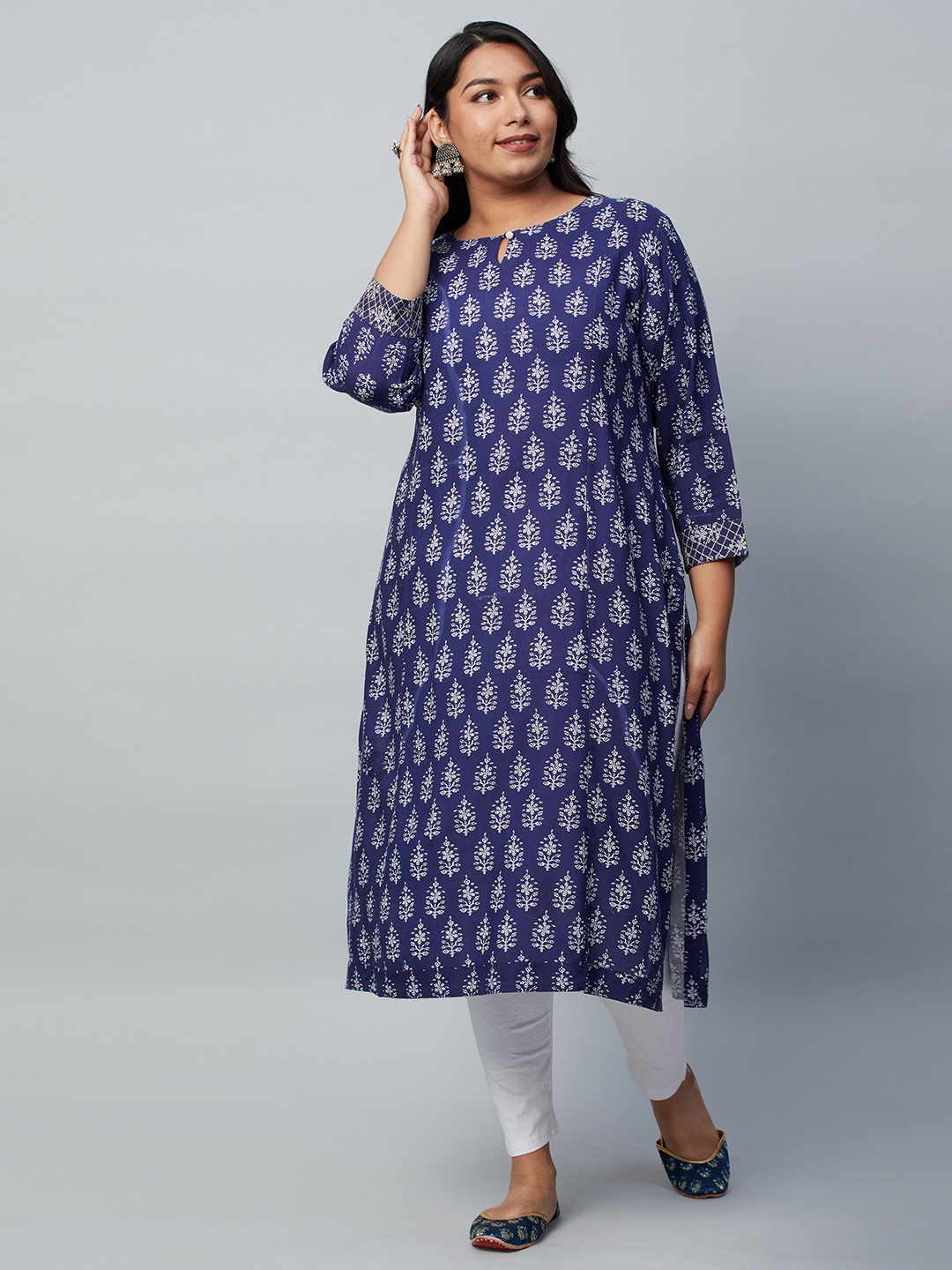 

Big Hello - The Plus Life Women Embellished Keyhole Neck Gotta Patti Kaftan Kurta, Navy blue