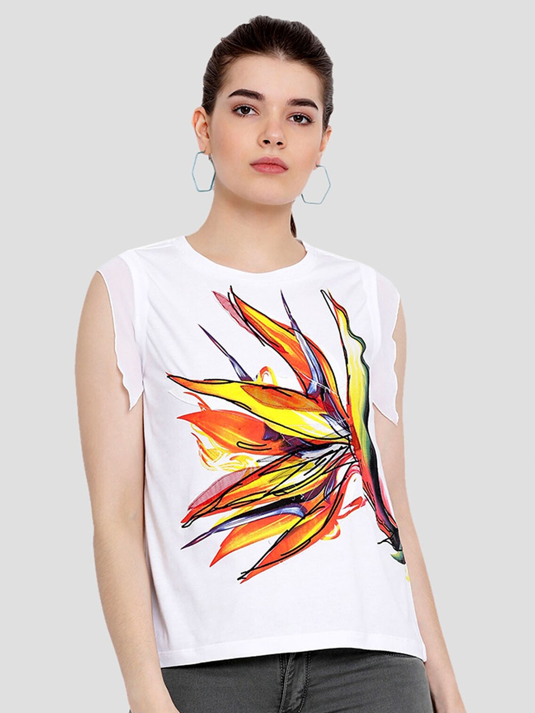 

Moda Elementi Abstract Printed Round Neck Georgette Top, White