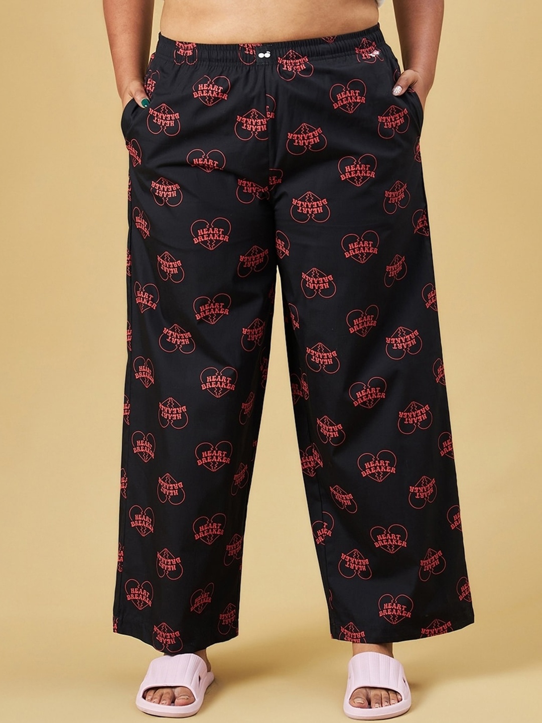 

Bewakoof Plus Women Printed Cotton Oversized Wide Leg Lounge Pants, Black