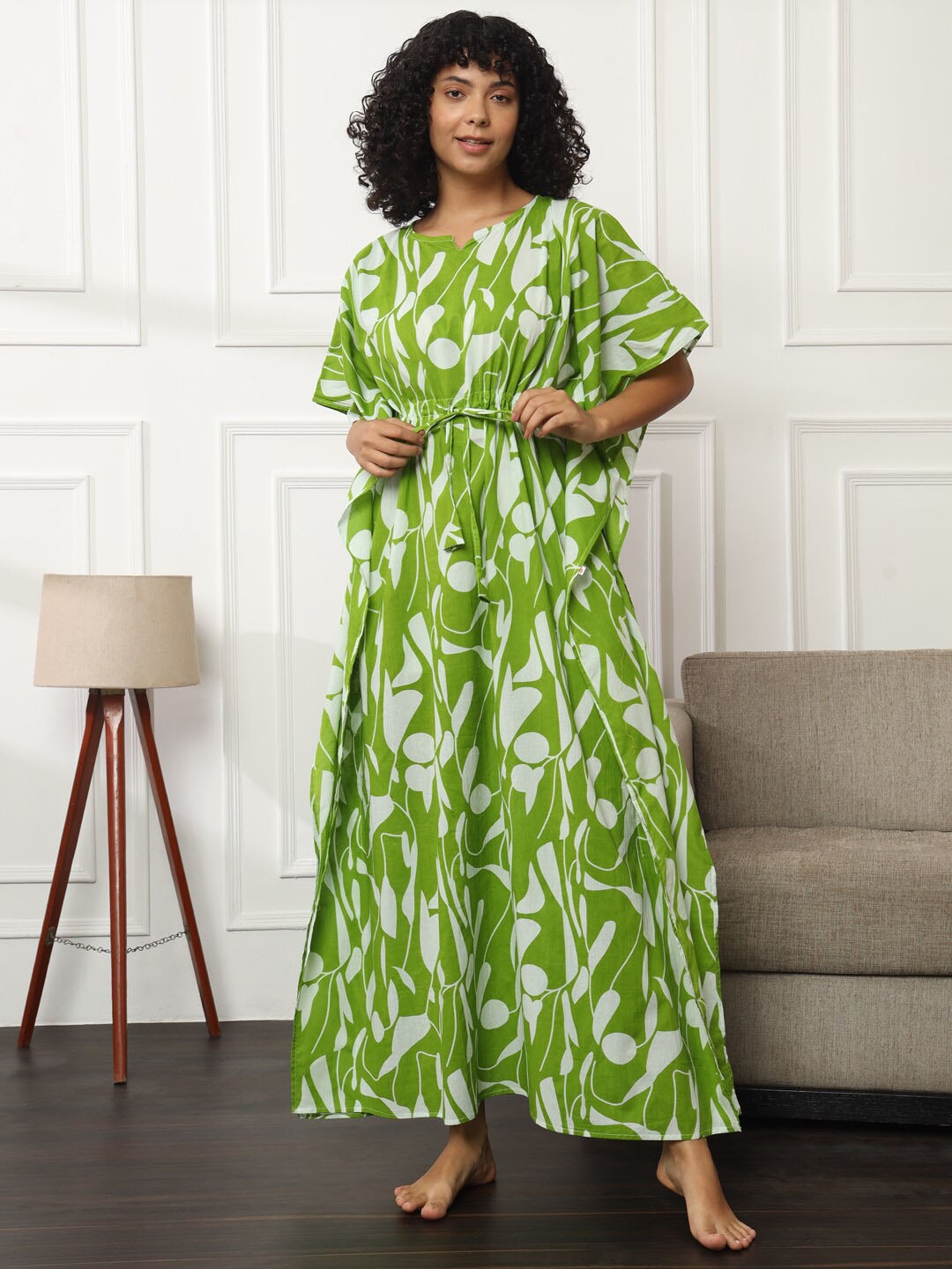 

Bannos Swagger Green Floral Printed Pure Cotton Maxi Kaftan Nightdress