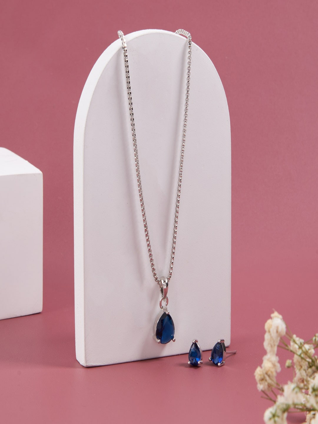

SATJEWEL Silver-Plated Stone-Studded Jewellery Set