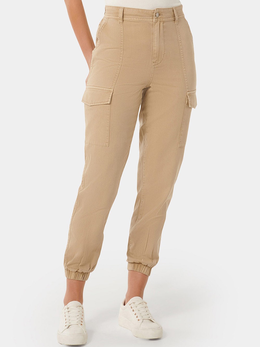 

Forever New Women Relaxed High-Rise Pure Cotton Cargo Joggers, Beige