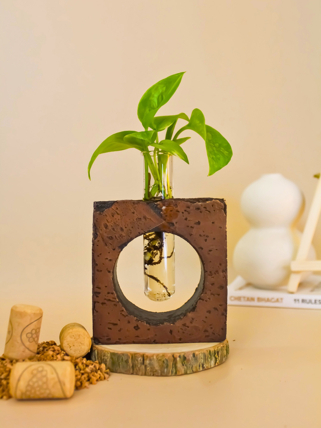 

Raw Yarns Coffee Brown Cork Testubel Planters