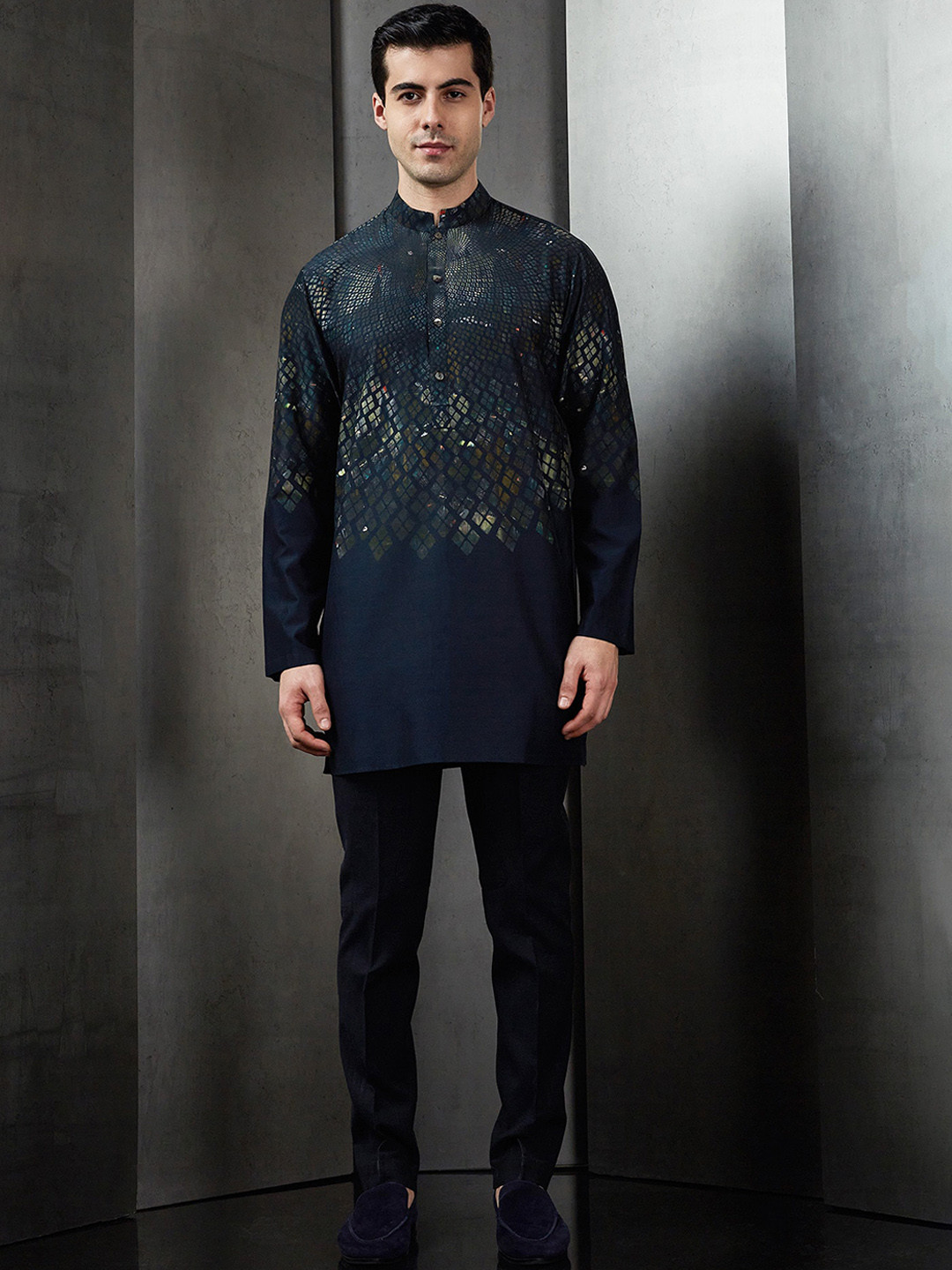 

Rohit Gandhi + Rahul Khanna Embellished Sequined Dupion Silk Straight Kurta, Olive