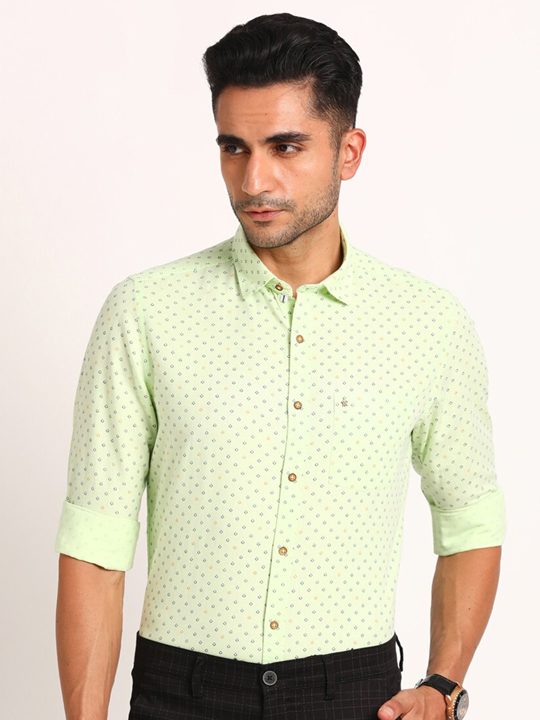 

Turtle Relaxed Slim Fit Conversational Printed Cotton Linen Casual Shirt, Green