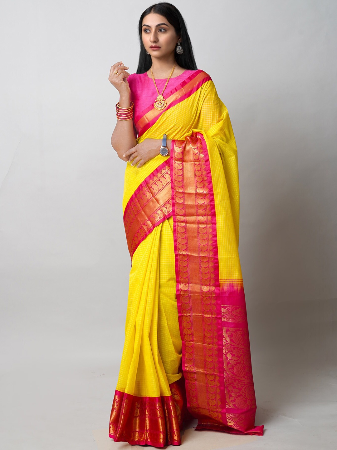 

Unnati Silks Woven Design Zari Pure Cotton Handloom Gadwal Saree, Yellow