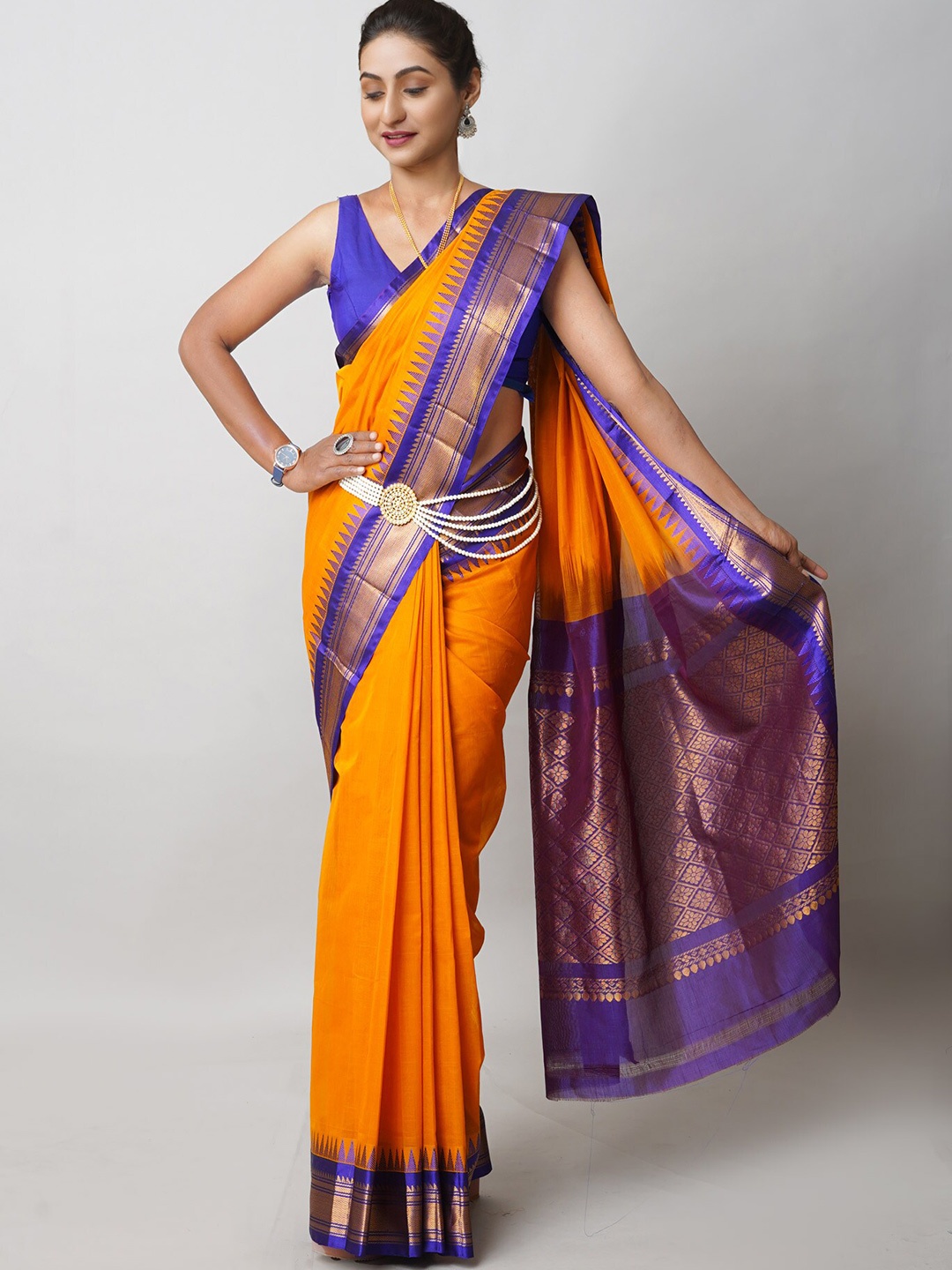 

Unnati Silks Woven Design Zari Pure Cotton Handloom Gadwal Saree, Yellow