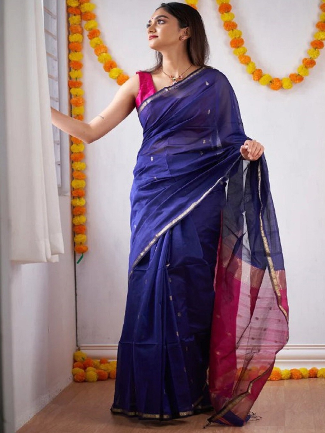

ESOMIC EXPORT Ethnic Woven Design Zari Art Silk Banarasi Saree, Blue