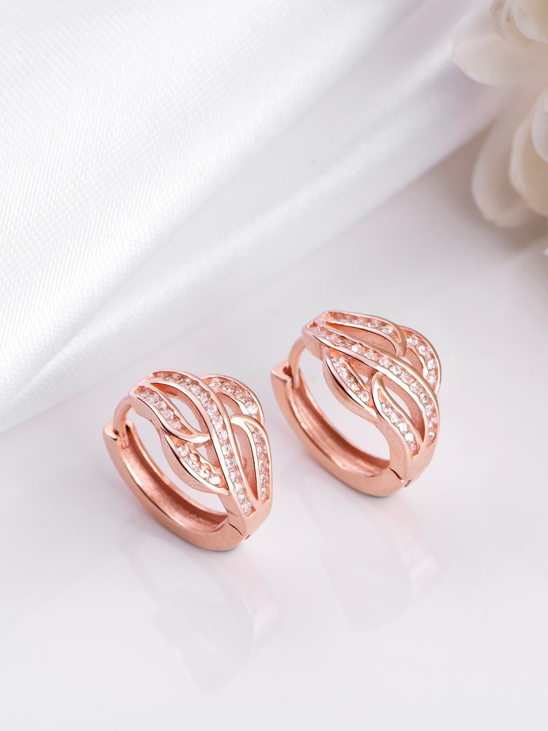 

Zavya 925 Pure Sterling Silver Rose Gold-Plated Contemporary Hoop Earrings