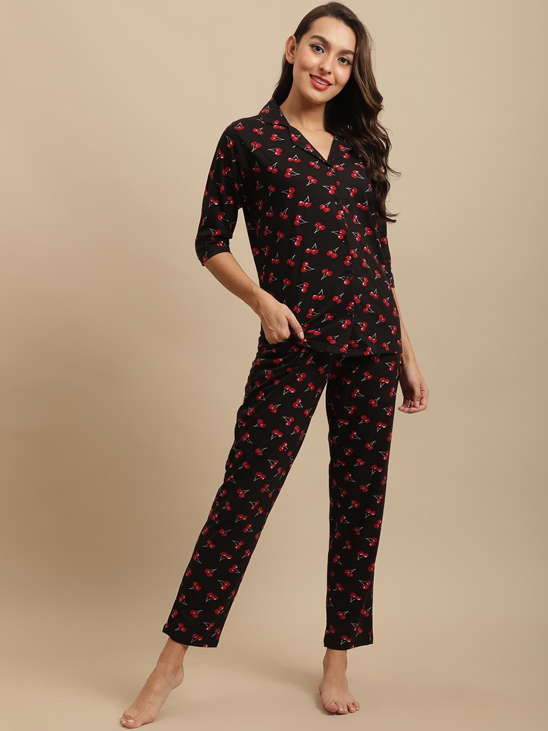 

Claura Black Conversational Printed Pure Cotton Night Suit