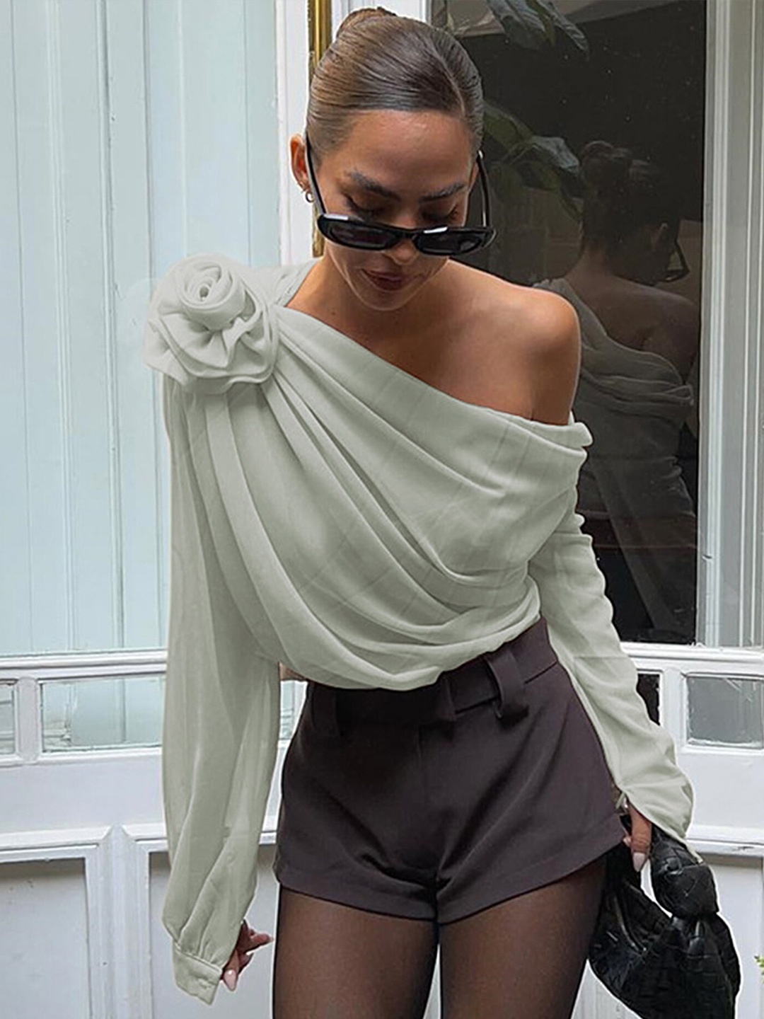 

LULU & SKY Off-Shoulder Long Sleeves Top, Green