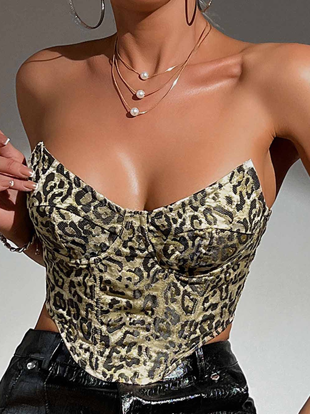 

LULU & SKY Animal Printed Strapless Tube Crop Top, Yellow