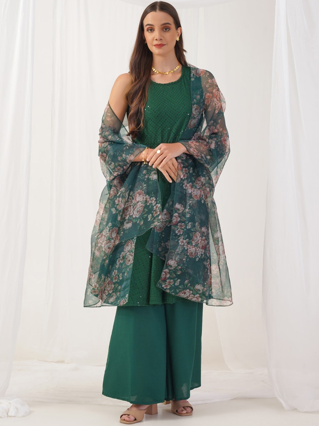 

Jompers Floral Embroidered Sequinned Kurta With Palazzo & Dupatta, Green