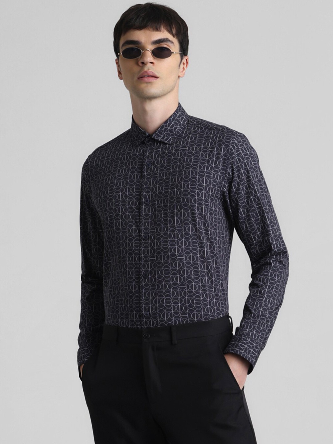 

Jack & Jones Valtell Slim Fit Abstract Printed Spread Collar Cotton Casual Shirt, Navy blue