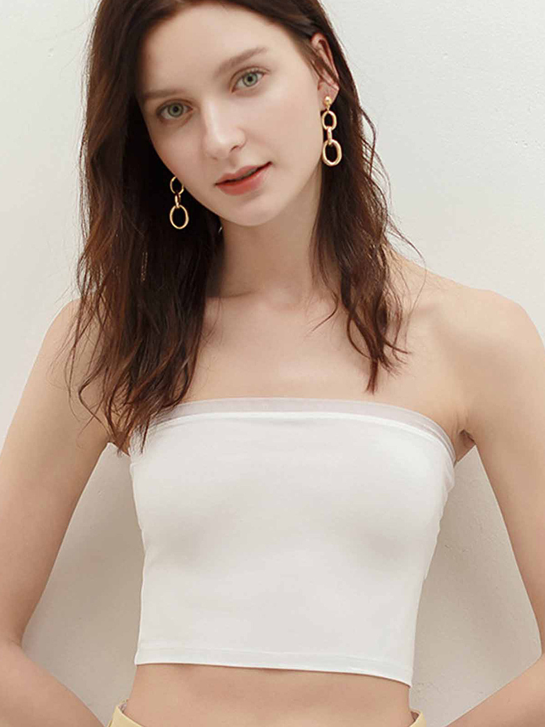 

LULU & SKY Strapless Tube Crop Top, White