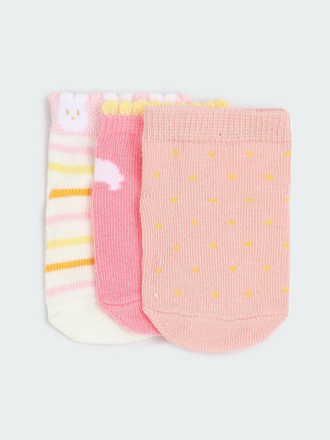 

max Girls Pack of 3 Patterned Ankle-length Socks, Peach