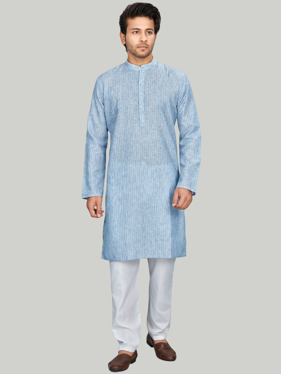 

Authentics Men Checked Cold-Shoulder Sleeves Thread Work Pathani Kurta, Blue