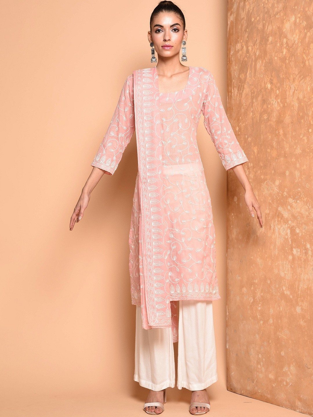

KAANCHIE NANGGIA Women Ethnic Motifs Embroidered Regular Thread Work Pure Cotton Kurta with Palazzos & With, Pink