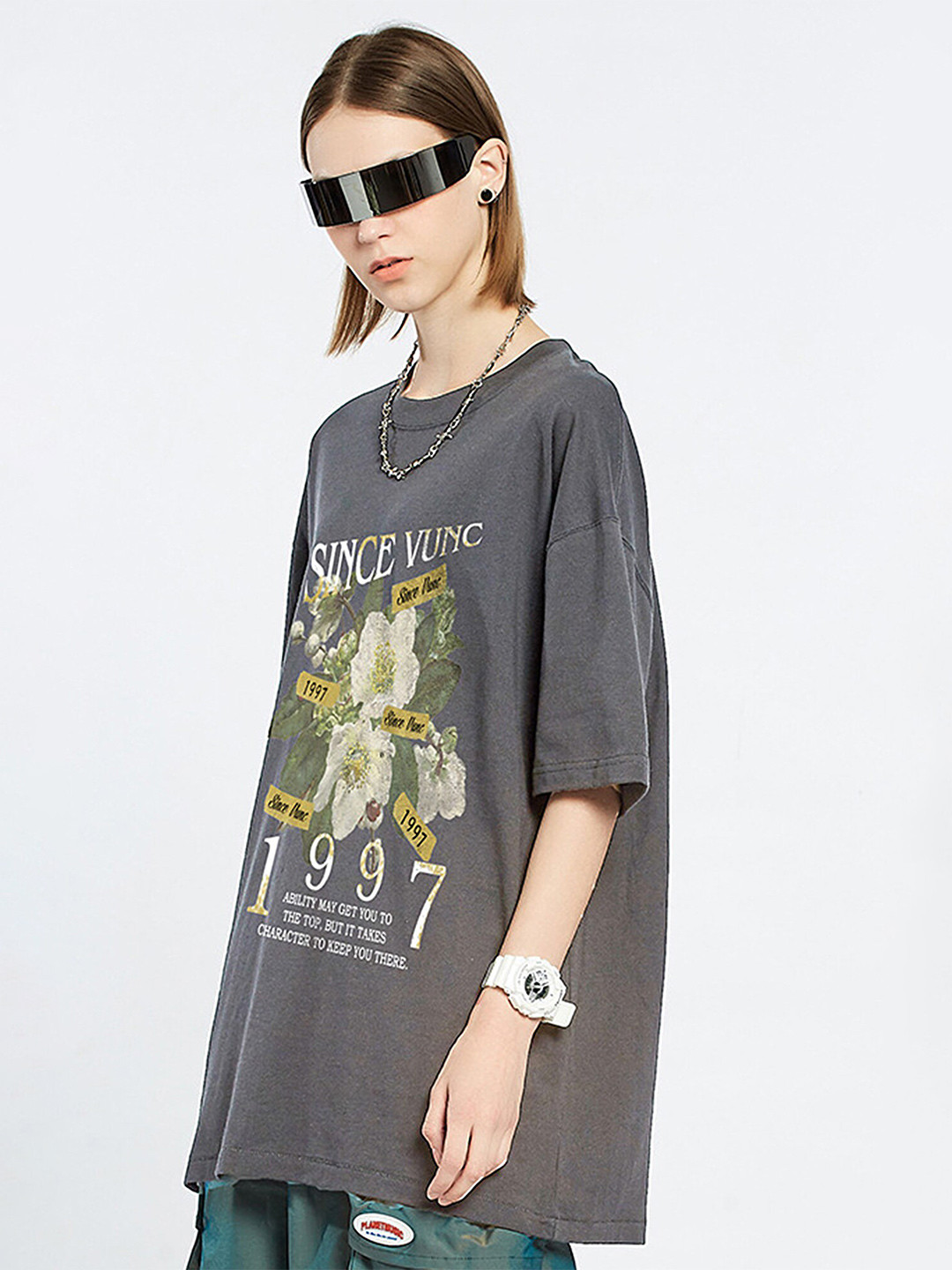 

LULU & SKY Graphic Printed Drop-Shoulder Sleeves Pure Cotton Boxy T-shirt, Grey