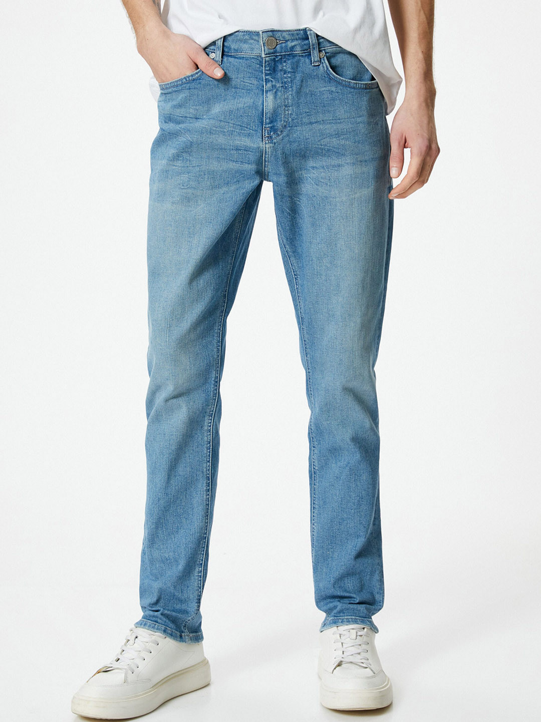 

Koton Men Slim Fit Clean Look Stretchable Jeans, Blue