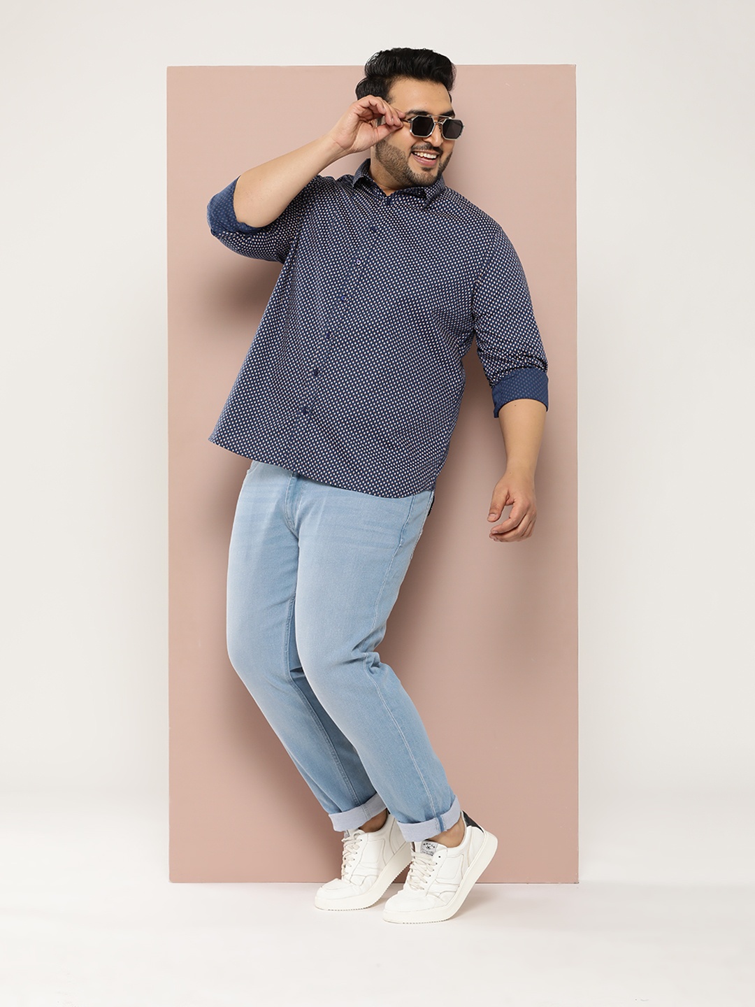 

Sztori Men Plus Size Micro Ditsy Printed Pure Cotton Casual Shirt, Navy blue